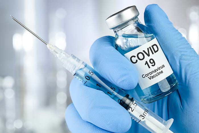 Прививка против COVID-19 онкологическим больным